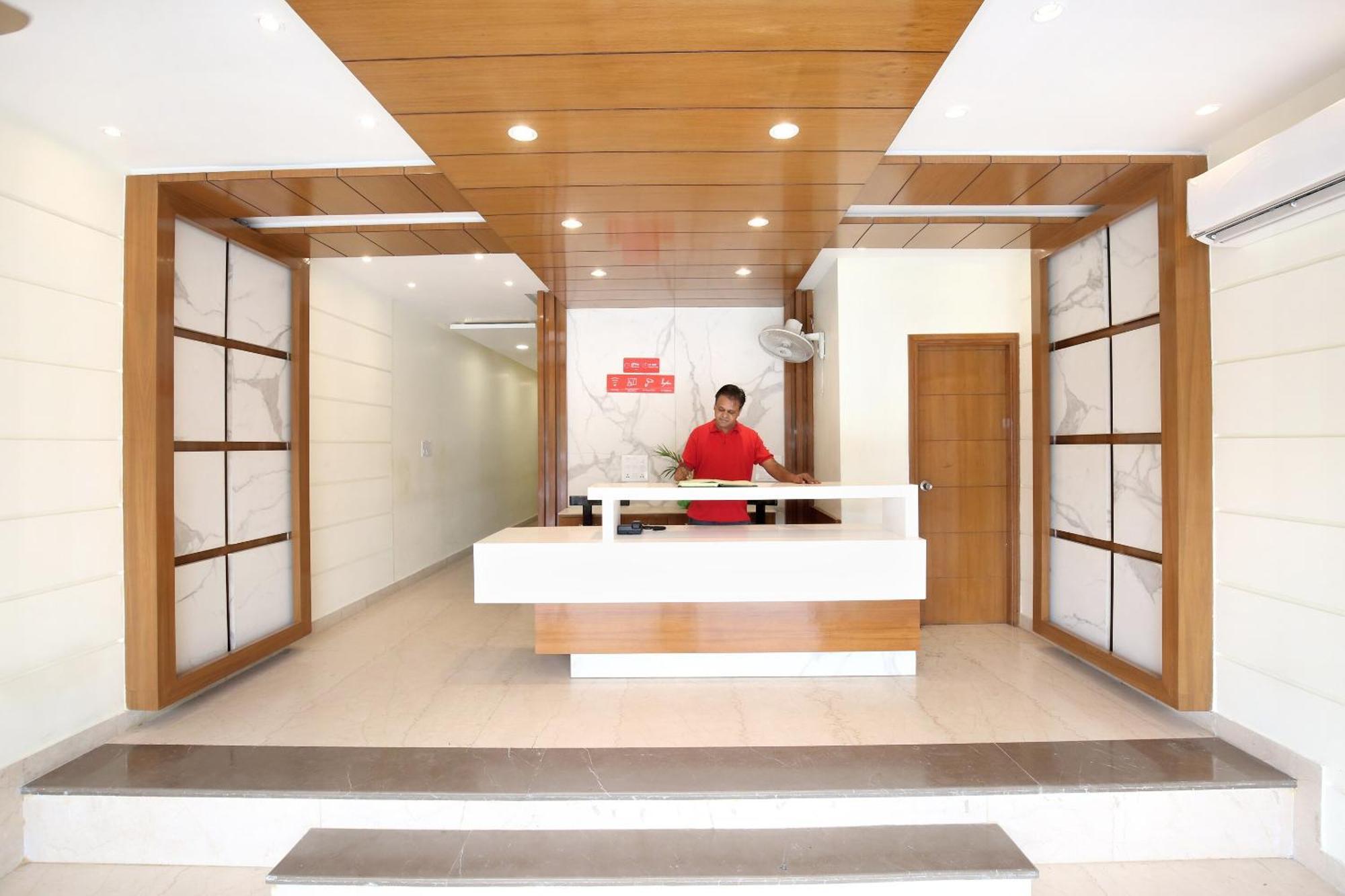 Oyo 17307 Hotel Kings Amritsar Eksteriør billede